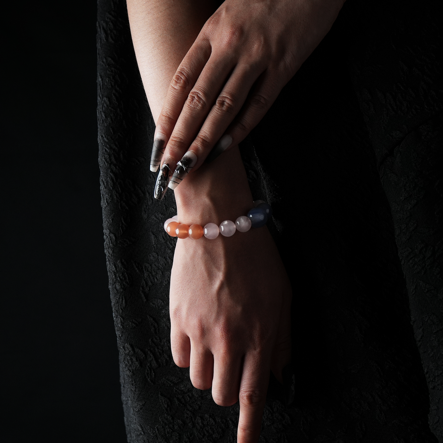 Moonlight Glow Crystal Bracelet – Softness & Intuition