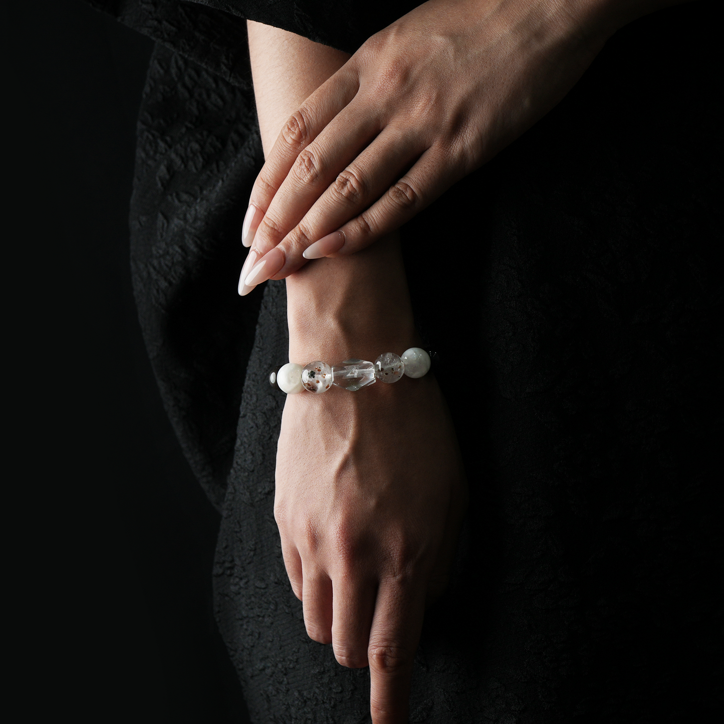 Glacier Quartz Bracelet – Clarity & Stillness