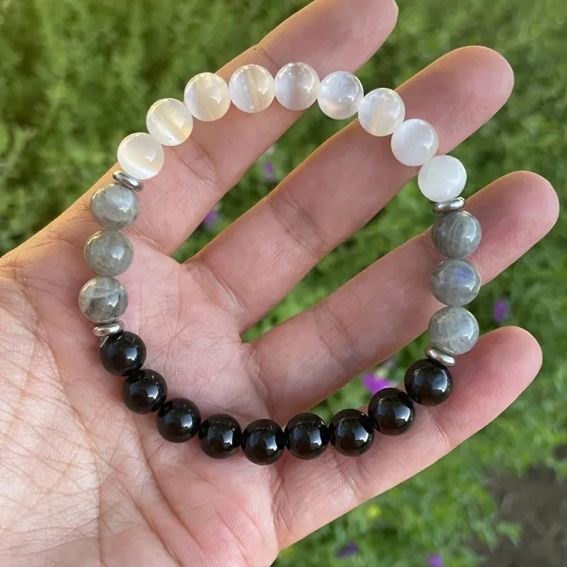Black Obsidian & Cat’s Eye Bracelet – Intuition, Protection & Mental Clarity