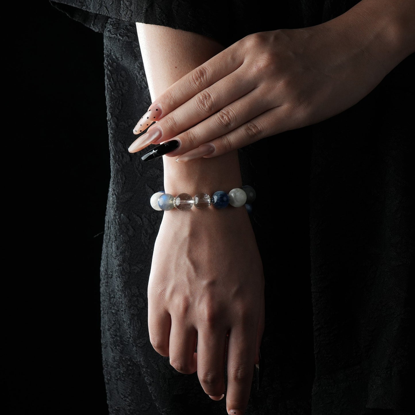 Pisces Zodiac Bracelet – Moonstone, Kyanite, Phantom Quartz, Clear Quartz for Spiritual Connection