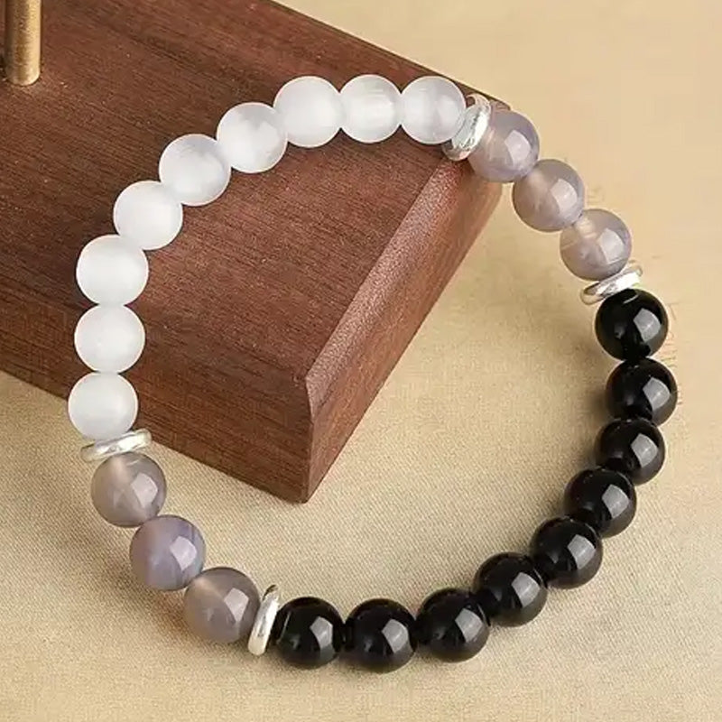 Black Obsidian & Cat’s Eye Bracelet – Intuition, Protection & Mental Clarity